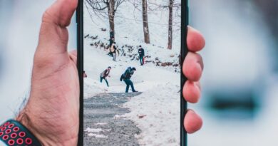 close up photo of mobile phone