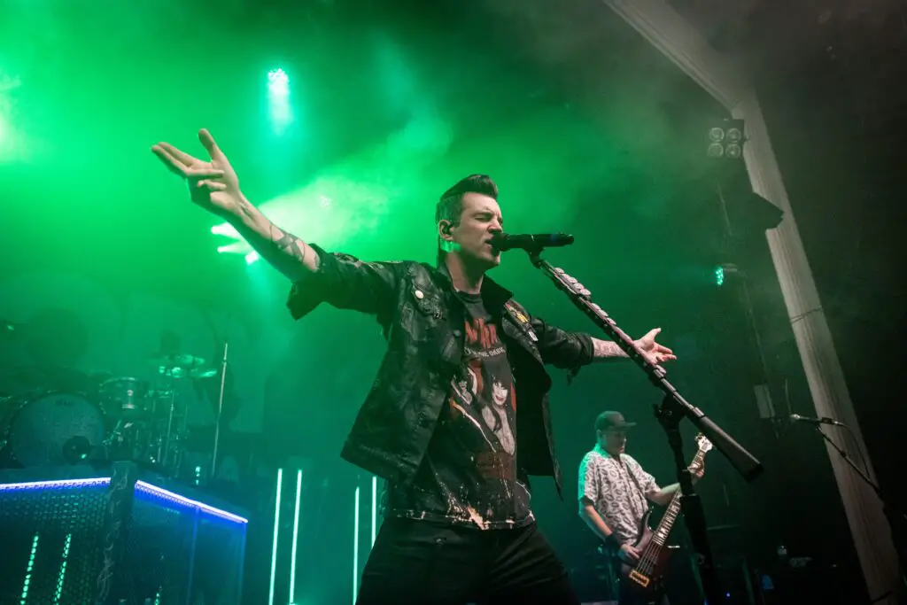 Theory of a Deadman ottawa
