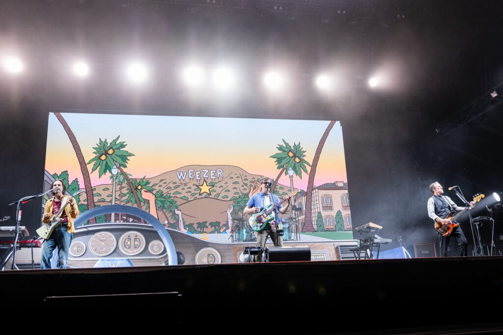 Weezer Ottawa Bluesfest