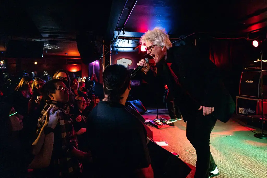 Econoline Crush ottawa