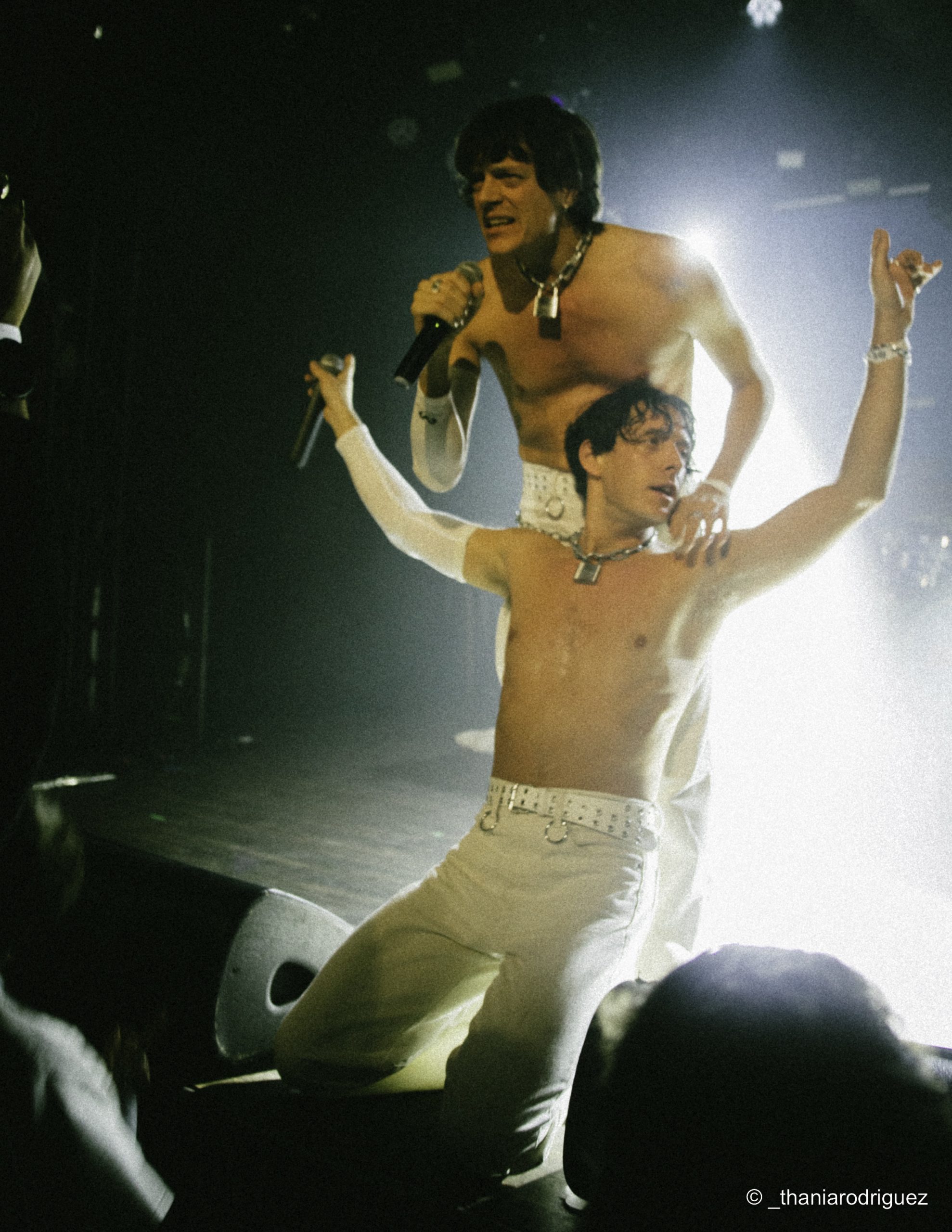 Faux Real live review: Shattering Expectations with Punk-Pop