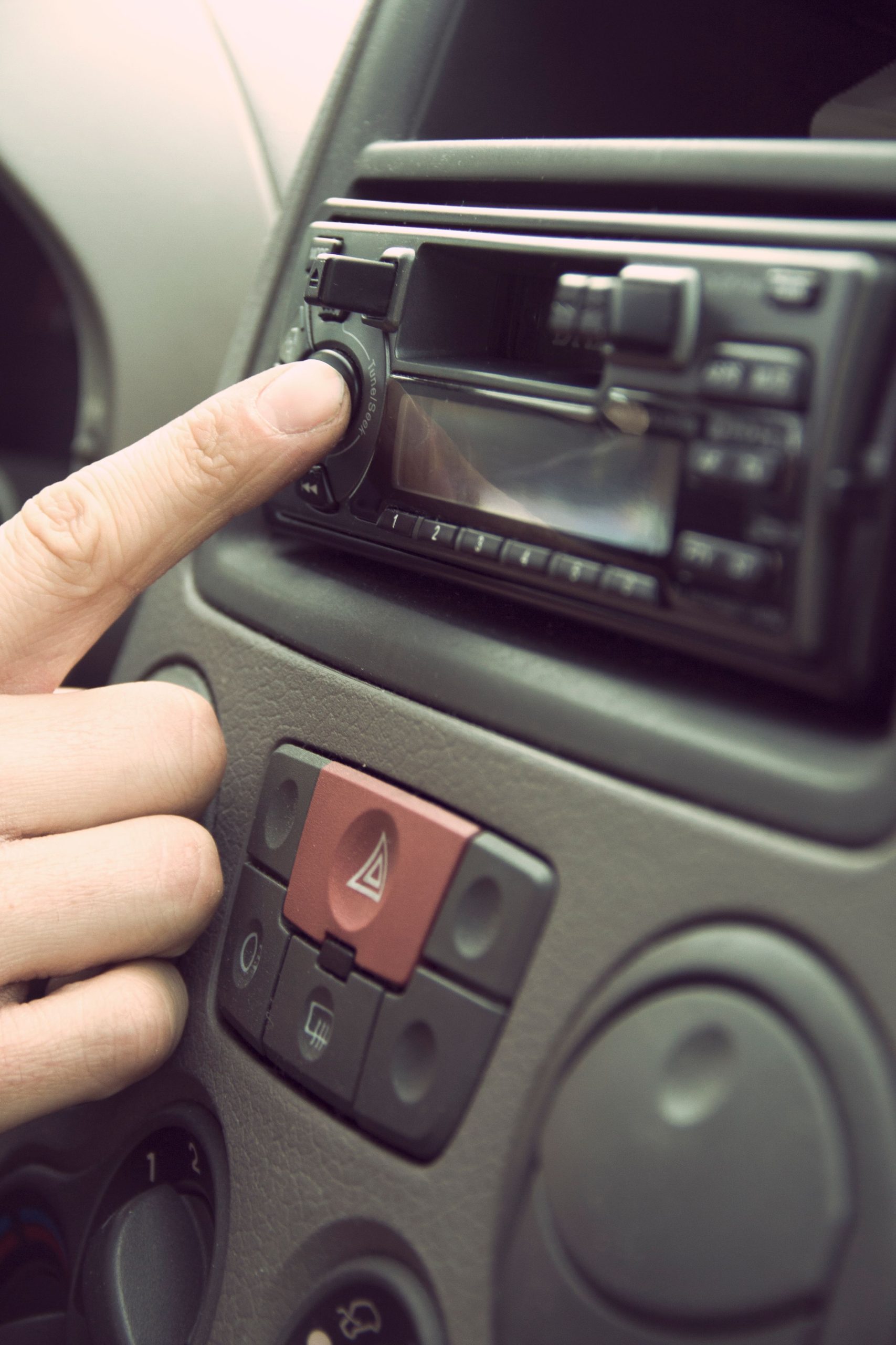 Wait: FM radio is being excluded from vehicles now? Yes. And the reason is insidious.